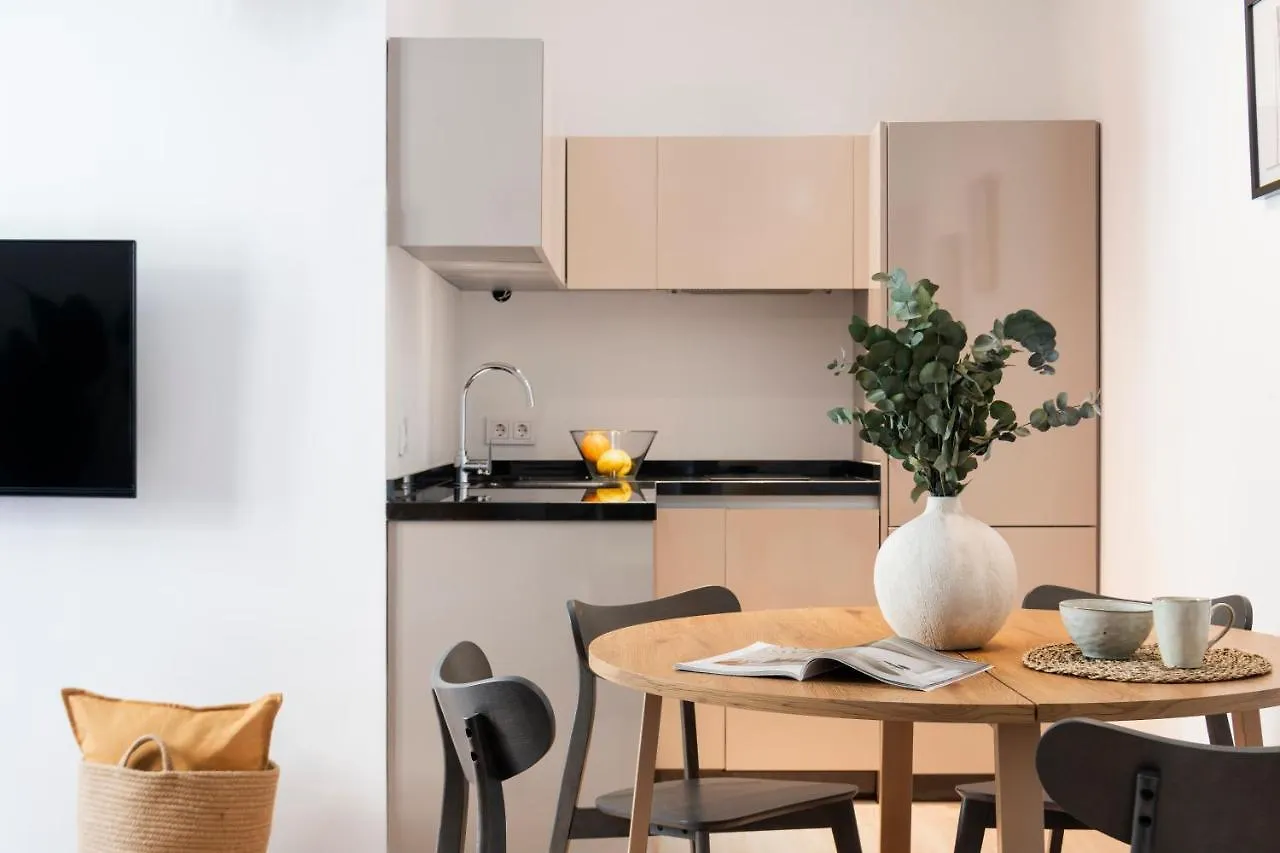 Apartamento Suites Santas Patronas, Maestranza Sevilla España