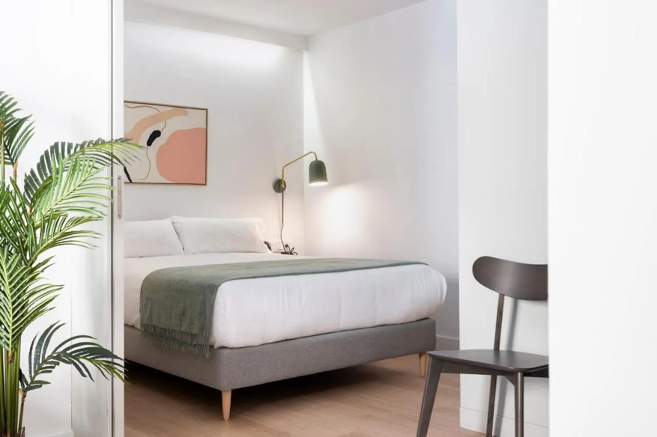 Suites Maestranza - Santas Patronas By Magno Apartments Seville Spain